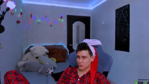 Foxicfu online show from December 30, 2024, 3:24 pm