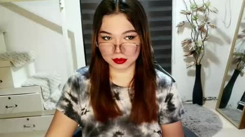 Alicia Baby online show from June 28, 2026, 3:23 am