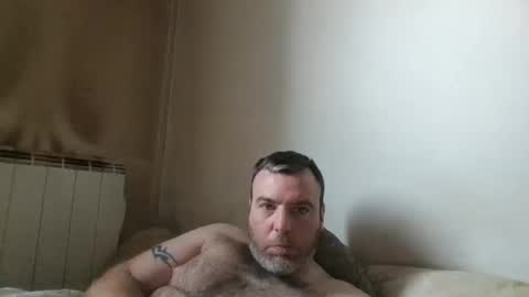 foxxx1982 online show from May 1, 2026, 9:47 am