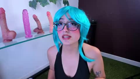 foxy_aleja online show from May 16, 2026, 6:07 pm