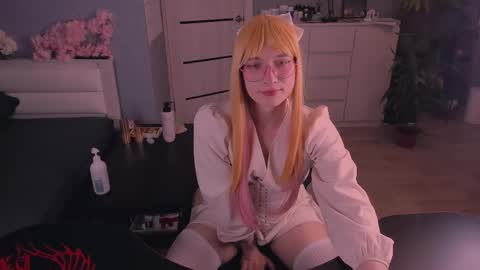 Sue online show from April 12, 2026, 9:09 pm