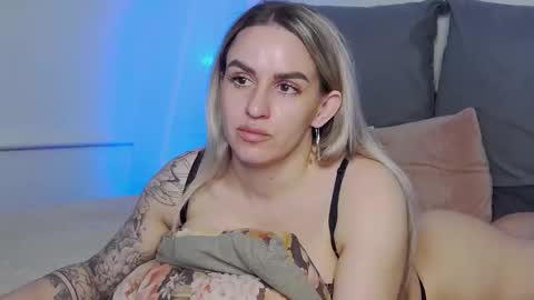 Foxy Kimmi online show from March 29, 2026, 6:02 am