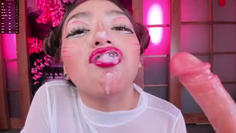 foxy_kylian online show from June 2, 2026, 6:10 pm
