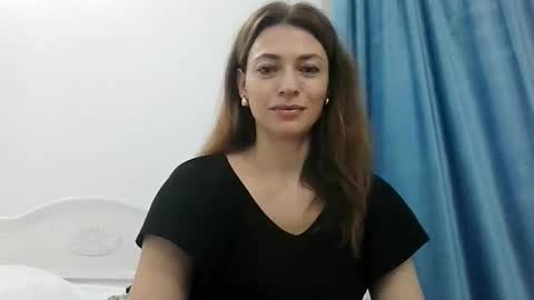 Adela - Single mom. 40 y online show from February 6, 2026, 7:45 am