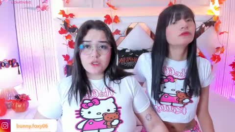 FOXY AND BUNNY online show from October 20, 2025, 4:02 am