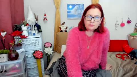 Snapshot of foxydesiree chatting on January 14, 2025, 1:26 am foxydesiree online show from January 14, 2025, 1:26 am