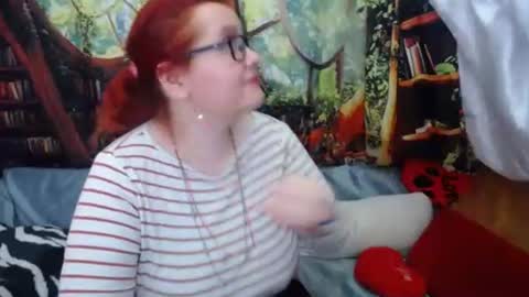foxydesiree online show from May 22, 2026, 10:48 pm