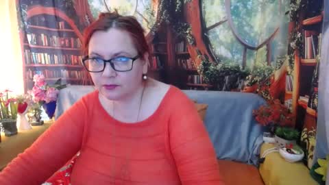 Snapshot of foxydesiree chatting on June 12, 2026, 1:43 pm foxydesiree online show from June 12, 2026, 1:43 pm