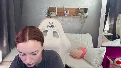 Maya online show from October 28, 2025, 3:25 pm