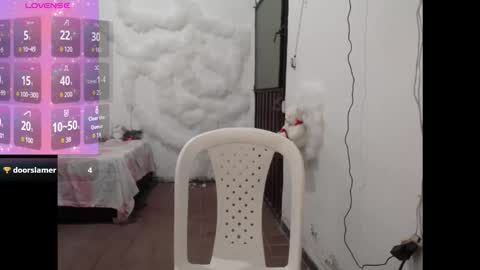 Snapshot of foxysweet08 chatting on October 18, 2025, 3:53 am Dulce online show from October 18, 2025, 3:53 am