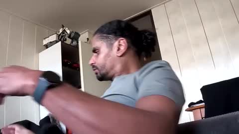 Snapshot of fr11908 chatting on February 8, 2026, 2:31 pm fr11908 online show from February 8, 2026, 2:31 pm