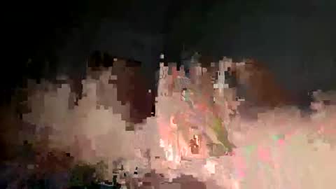 Snapshot of fr989714 chatting on April 14, 2026, 12:00 pm fr989714 online show from April 14, 2026, 12:00 pm