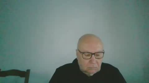 Snapshot of fra94 chatting on February 6, 2026, 3:15 pm fra94 online show from February 6, 2026, 3:15 pm