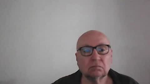 Snapshot of fra94 chatting on April 13, 2026, 1:49 pm fra94 online show from April 13, 2026, 1:49 pm