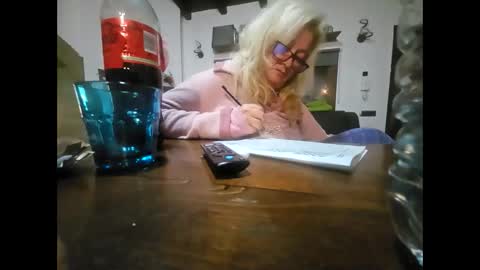 Snapshot of fra__71 chatting on May 16, 2026, 9:24 pm fra 71 online show from May 16, 2026, 9:24 pm