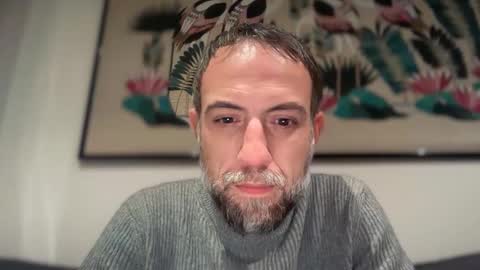 Snapshot of fra___ chatting on December 13, 2025, 11:43 pm fra___ online show from December 13, 2025, 11:43 pm