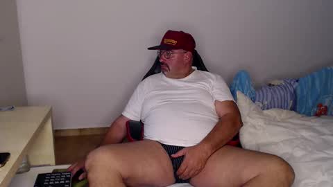 Snapshot of fraboys chatting on October 23, 2025, 9:30 am Fraboys online show from October 23, 2025, 9:30 am