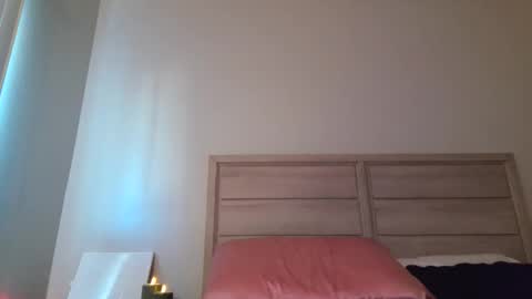 Snapshot of fragilemasochist chatting on January 11, 2026, 5:29 pm Angel online show from January 11, 2026, 5:29 pm