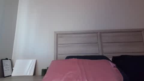 Snapshot of fragilemasochist chatting on January 31, 2026, 11:14 pm Angel online show from January 31, 2026, 11:14 pm