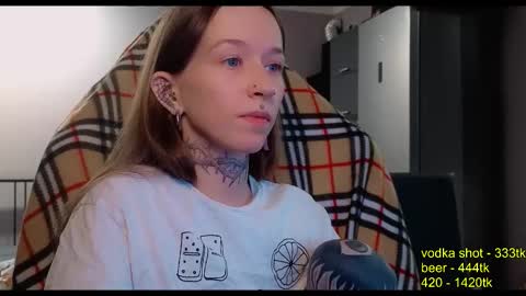 fran_bow online show from October 16, 2025, 6:03 am