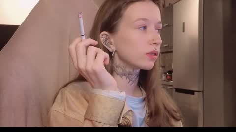 Snapshot of fran_bow chatting on February 9, 2026, 3:32 am fran_bow online show from February 9, 2026, 3:32 am