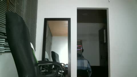 franccesco_699 online show from October 21, 2025, 11:49 pm
