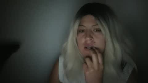 Snapshot of francescaasmith chatting on October 17, 2025, 10:45 pm Francesca online show from October 17, 2025, 10:45 pm