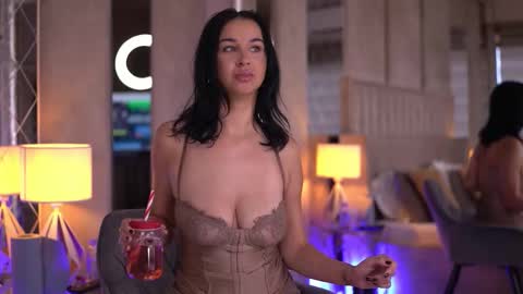 Snapshot of francescadante chatting on September 13, 2025, 5:07 am francescadante online show from September 13, 2025, 5:07 am