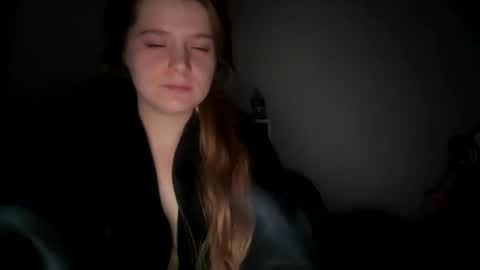 Snapshot of francescafey chatting on October 25, 2025, 5:26 am francescafey online show from October 25, 2025, 5:26 am