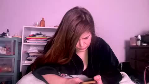 Snapshot of francescafey chatting on November 24, 2025, 7:30 am francescafey online show from November 24, 2025, 7:30 am