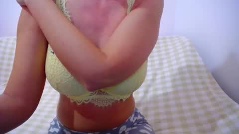 Snapshot of franceskcaa chatting on November 2, 2025, 5:43 am franceskcaa online show from November 2, 2025, 5:43 am