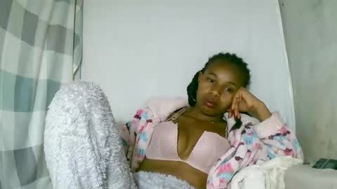 francilla online show from October 7, 2025, 7:00 pm