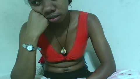 francinealdy online show from October 28, 2025, 2:26 am