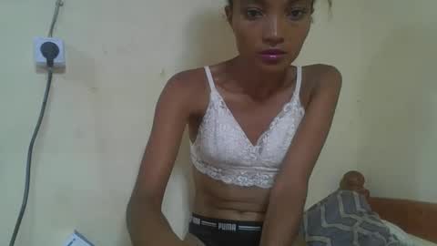 Snapshot of francinoli chatting on March 22, 2026, 1:58 pm Francinoli online show from March 22, 2026, 1:58 pm