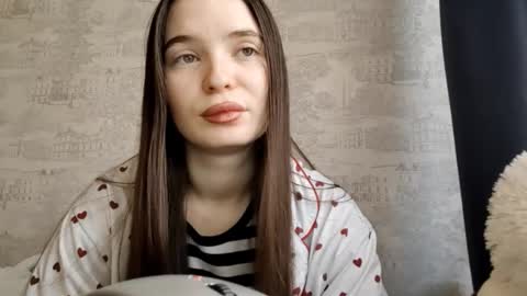 Lina online show from January 8, 2026, 8:05 am