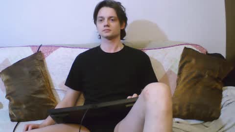 Frank online show from April 5, 2026, 4:26 pm