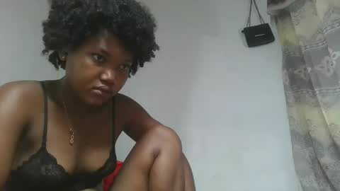 Snapshot of franckamby chatting on December 5, 2025, 8:45 am franckamby online show from December 5, 2025, 8:45 am