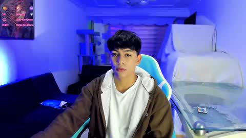 frank online show from September 21, 2025, 2:24 am