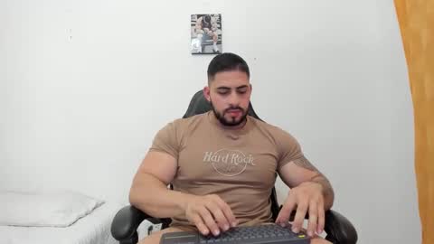 Snapshot of frank_foxx1 chatting on October 8, 2025, 3:48 am frank_foxx1 online show from October 8, 2025, 3:48 am