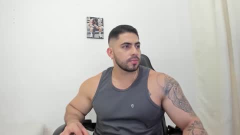 Snapshot of frank_foxx1 chatting on February 3, 2026, 6:40 am frank_foxx1 online show from February 3, 2026, 6:40 am