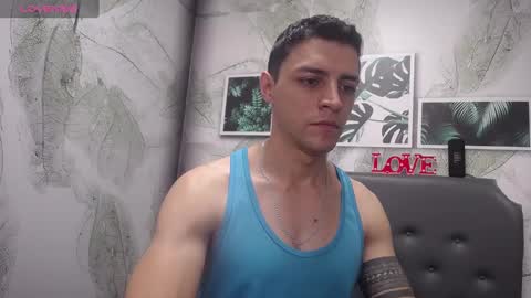 Snapshot of frank_millers chatting on February 5, 2025, 4:47 pm Frank online show from February 5, 2025, 4:47 pm