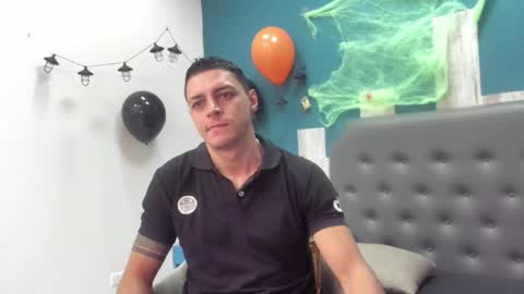 Snapshot of frank_millers chatting on October 27, 2025, 8:24 pm Frank online show from October 27, 2025, 8:24 pm