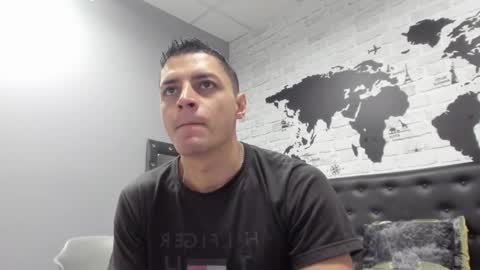 Snapshot of frank_millers chatting on December 2, 2025, 7:09 pm Frank online show from December 2, 2025, 7:09 pm