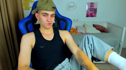 Frank online show from October 23, 2025, 4:56 am