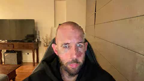 frank_perry2332 online show from April 24, 2026, 9:12 am