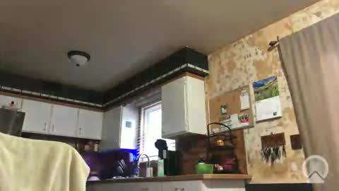 Snapshot of frankdaddy896 chatting on April 16, 2026, 12:06 pm Frank online show from April 16, 2026, 12:06 pm