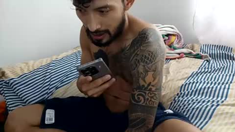 frankdanielsmolano online show from June 19, 2026, 3:38 pm