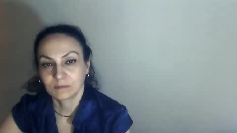 frankieteasing online show from April 9, 2026, 8:03 pm