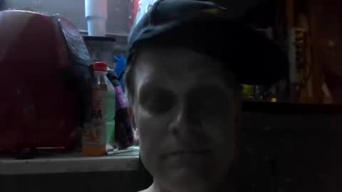 Snapshot of franklyzappa chatting on December 27, 2024, 12:01 pm Girth Brookes online show from December 27, 2024, 12:01 pm