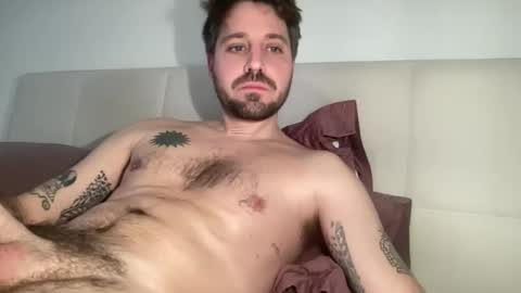 Snapshot of frankybiiig chatting on February 5, 2026, 8:08 am thegoodandbiiig online show from February 5, 2026, 8:08 am